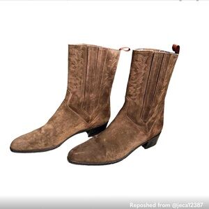 SW chocolate suede  boots. AAAA sz 7.5